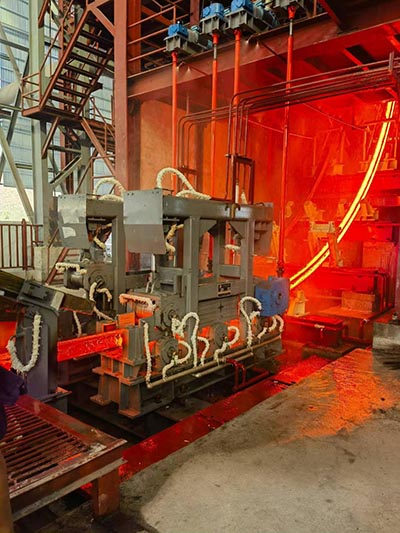 Medium frequency furnace 30 tons,induction furnace capacity 30 tons used for steel industry to casting steel billets for them continue casting steel billets