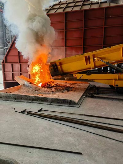 Medium frequency furnace 30 tons,induction furnace capacity 30 tons used for steel industry to casting steel billets for them continue casting steel billets